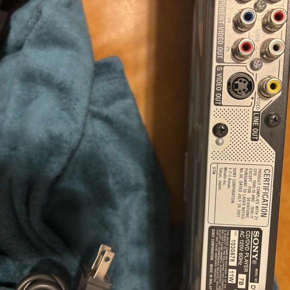 Sony DVP-NS72HP CD DVD Player Black HDMI  1080p Upscale HD Cinema TESTED - Picture 11 of 14